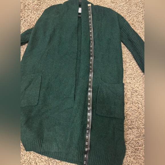NWT- Sincerely Jules Dark Green Long Cardigan Sweater. Size Medium. - Picture 5 of 8